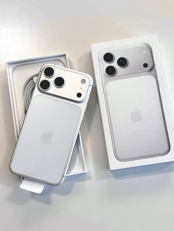 iPhone 17 Pro Max Replica – 16GB RAM, 1TB Storage, Premium Design, 1-Year Warranty
